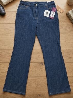 [Haggar] Dark Wash Straight Leg Jeans - Curve Control/Adjustable Waist Womens 12